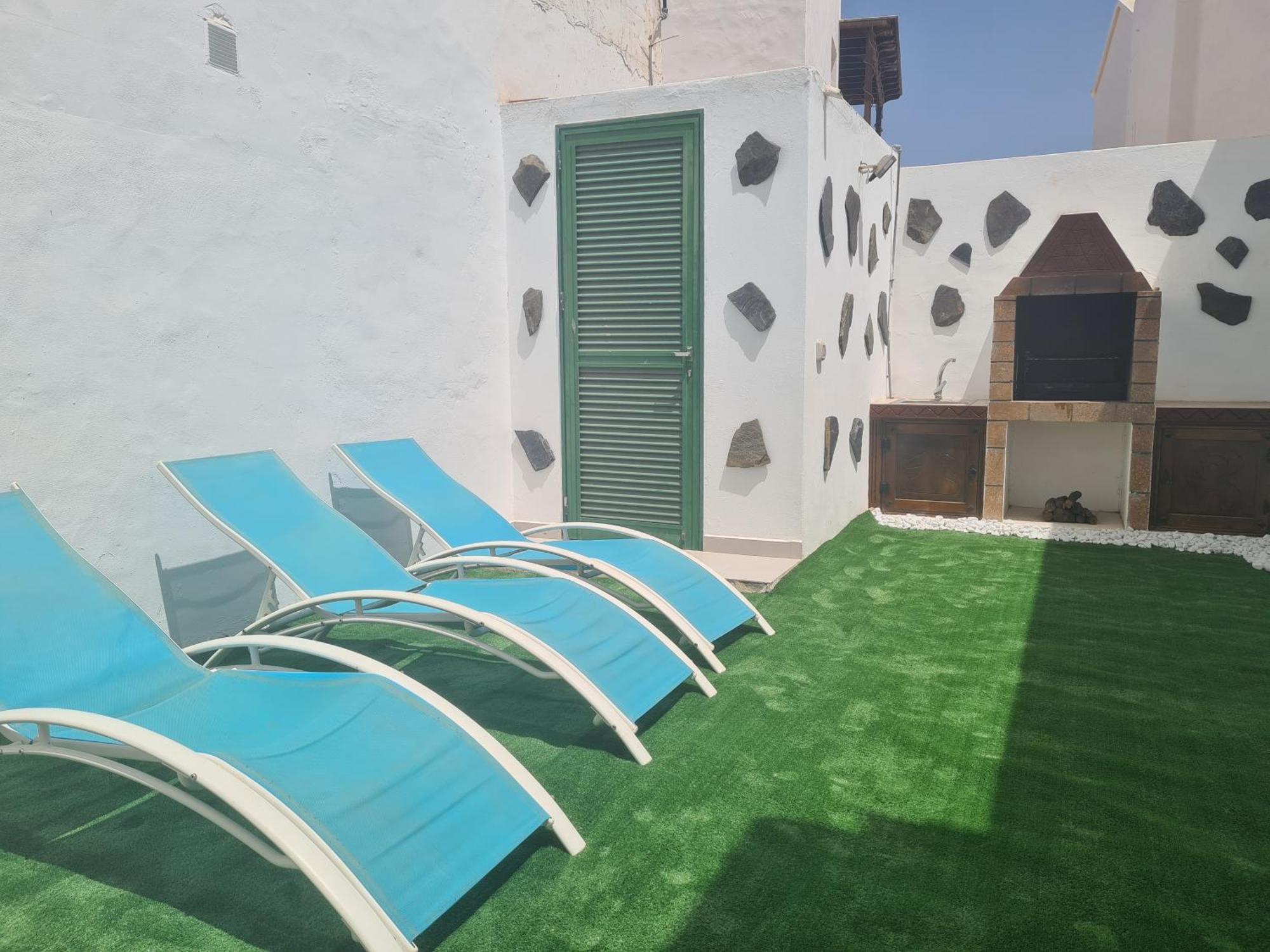 Apartamento Laina Tias Bagian luar foto