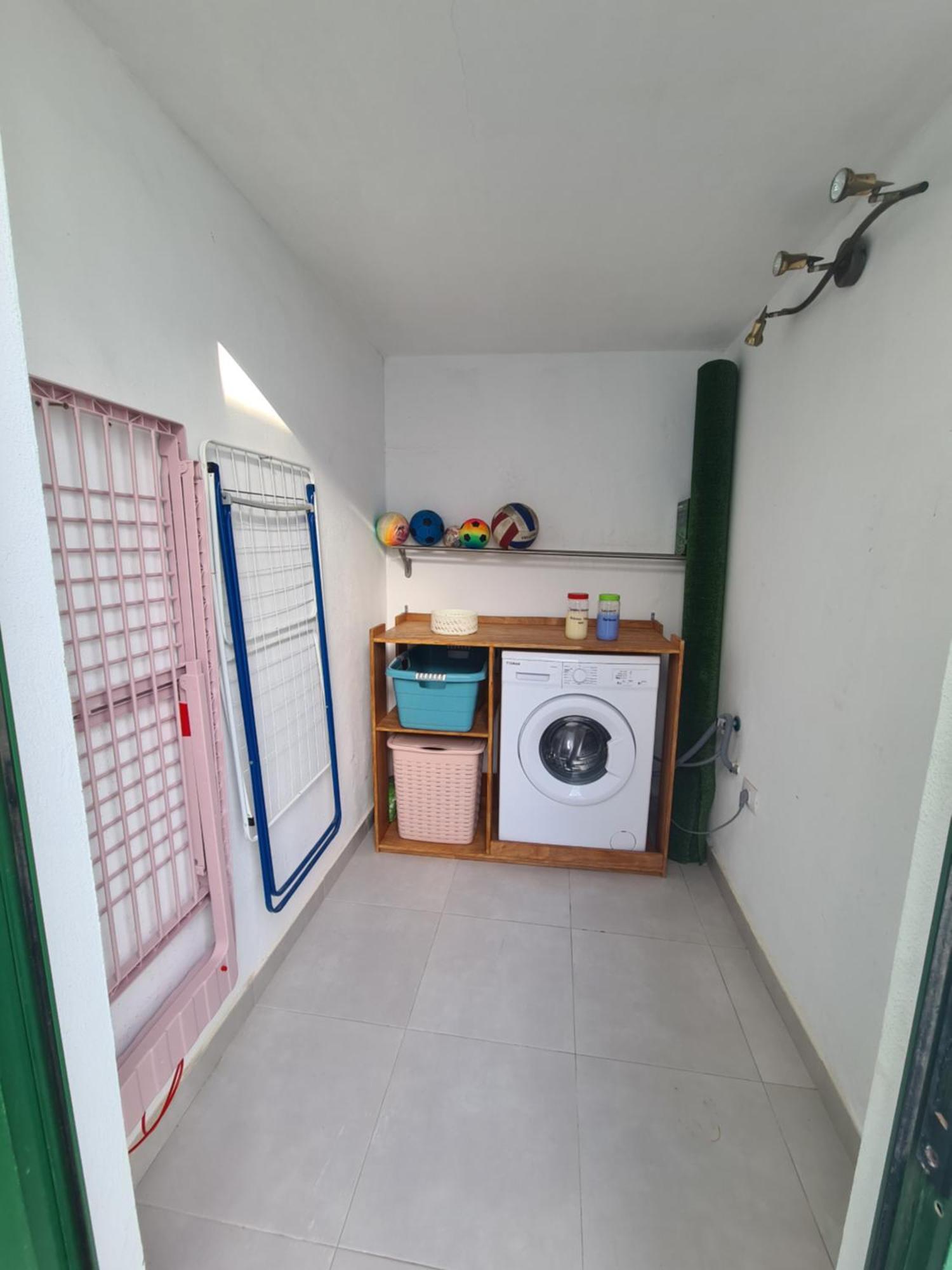 Apartamento Laina Tias Bagian luar foto